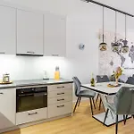 Apartmán Butterfly Luxury Kasprowicza 20c - Basen, Wellness , Klimatyzacja, Parking 350m Od Morza *