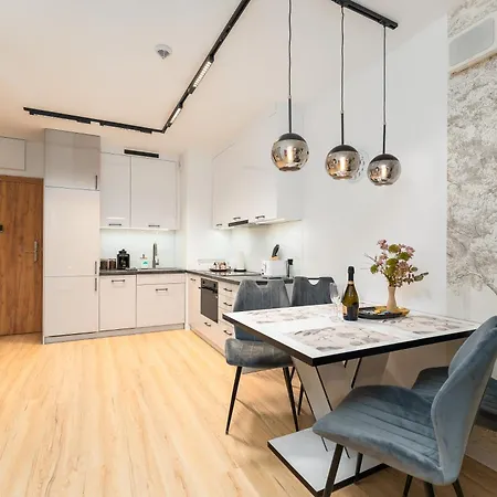 Apartamento Butterfly Luxury - 450m Od Morza, Basen, Sauna, Klimatyzacja, Parking Kołobrzeg