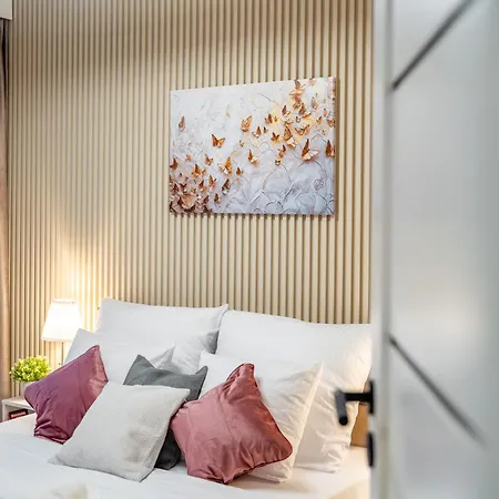 Butterfly Luxury - & Pool - Free Private Parking 350m Od Plazy * Kołobrzeg