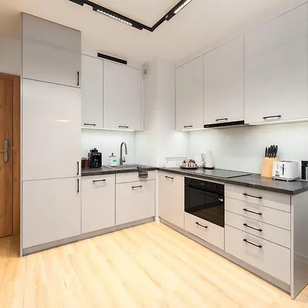Apartamento Butterfly Luxury - 450m Od Morza, Basen, Sauna, Klimatyzacja, Parking Kołobrzeg
