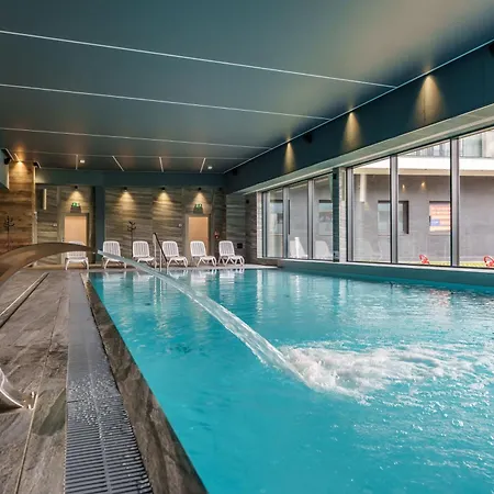 Butterfly Luxury Kasprowicza 20c - Basen, Wellness , Klimatyzacja, Parking 350m Od Morza Lägenhet