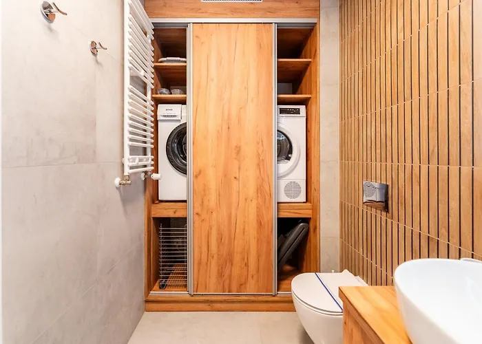 Butterfly Luxury Kasprowicza 20c - Basen, Wellness , Klimatyzacja, Parking 350m Od Morza Lägenhet Kołobrzeg