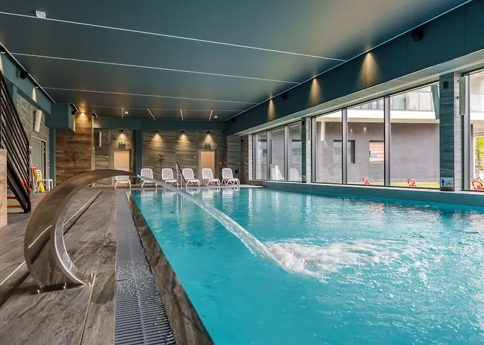 Butterfly Luxury Kasprowicza 20c - Basen, Wellness , Klimatyzacja, Parking 350m Od Morza Lägenhet