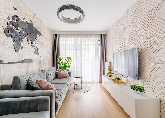 Butterfly Luxury Kasprowicza 20c - Basen, Wellness , Klimatyzacja, Parking 350m Od Morza Lägenhet